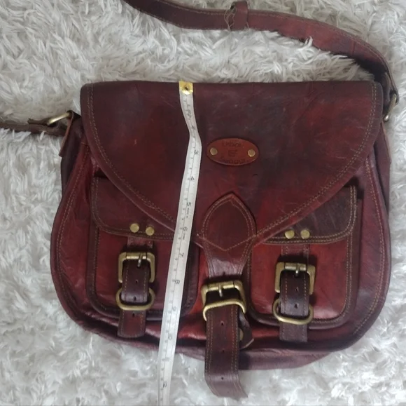 Urban Swaggr Leather Unisex Buckle Satchel Crossbody Bag - Picture 8 of 8